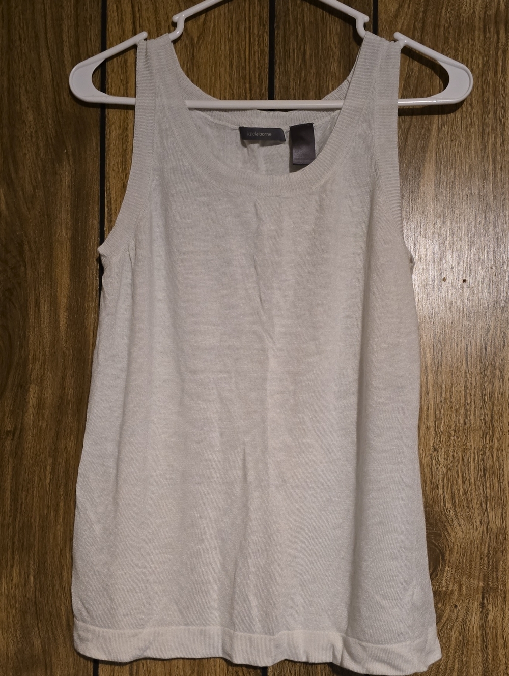 Liz Claiborne Creamy White Knit Tank Top